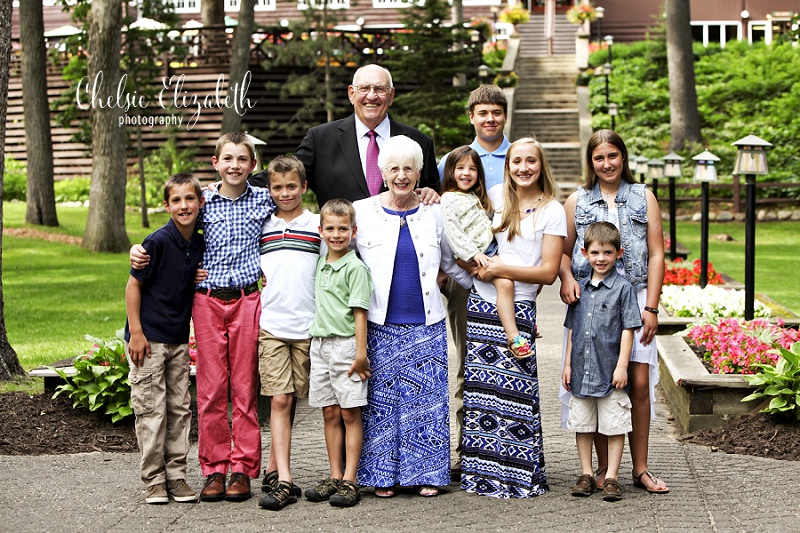 Grand_View_Lodge_Reunion_Photography_By_Wedding_Photographer_Chelsie_Elizabeth_Photography