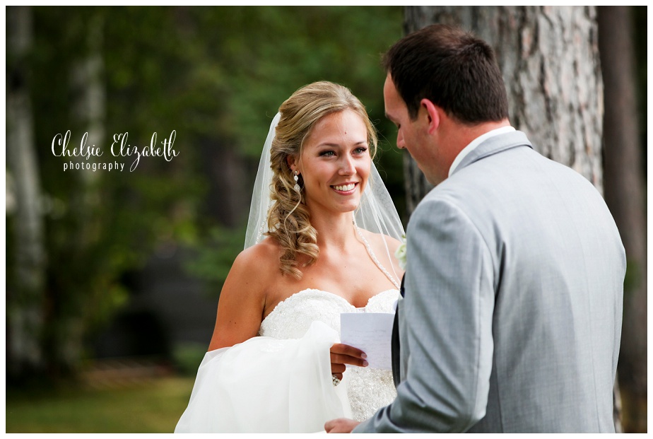 10_Brainerd_Lakes_Area_Resort_Photographer_By_Wedding_Photographer_Chelsie_Elizabeth