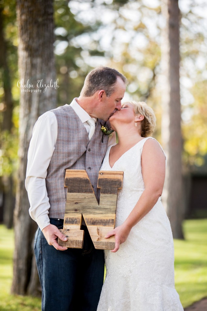 Grand_View_Lodge_Wedding_Photographer_Nisswa_Minnesota_Chelsie_Elizabeth_Photography_0034