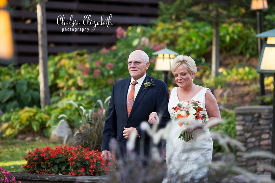 Grand_View_Lodge_Wedding_Photographer_Nisswa_Minnesota_Chelsie_Elizabeth_Photography_0041