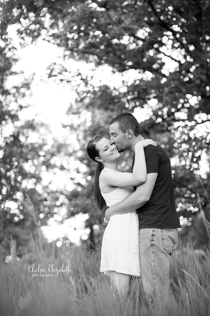Brainerd_Minnesota_ Engagement_ And_Wedding_Photographer_Chelsie_Elizabeth_Photography_0055
