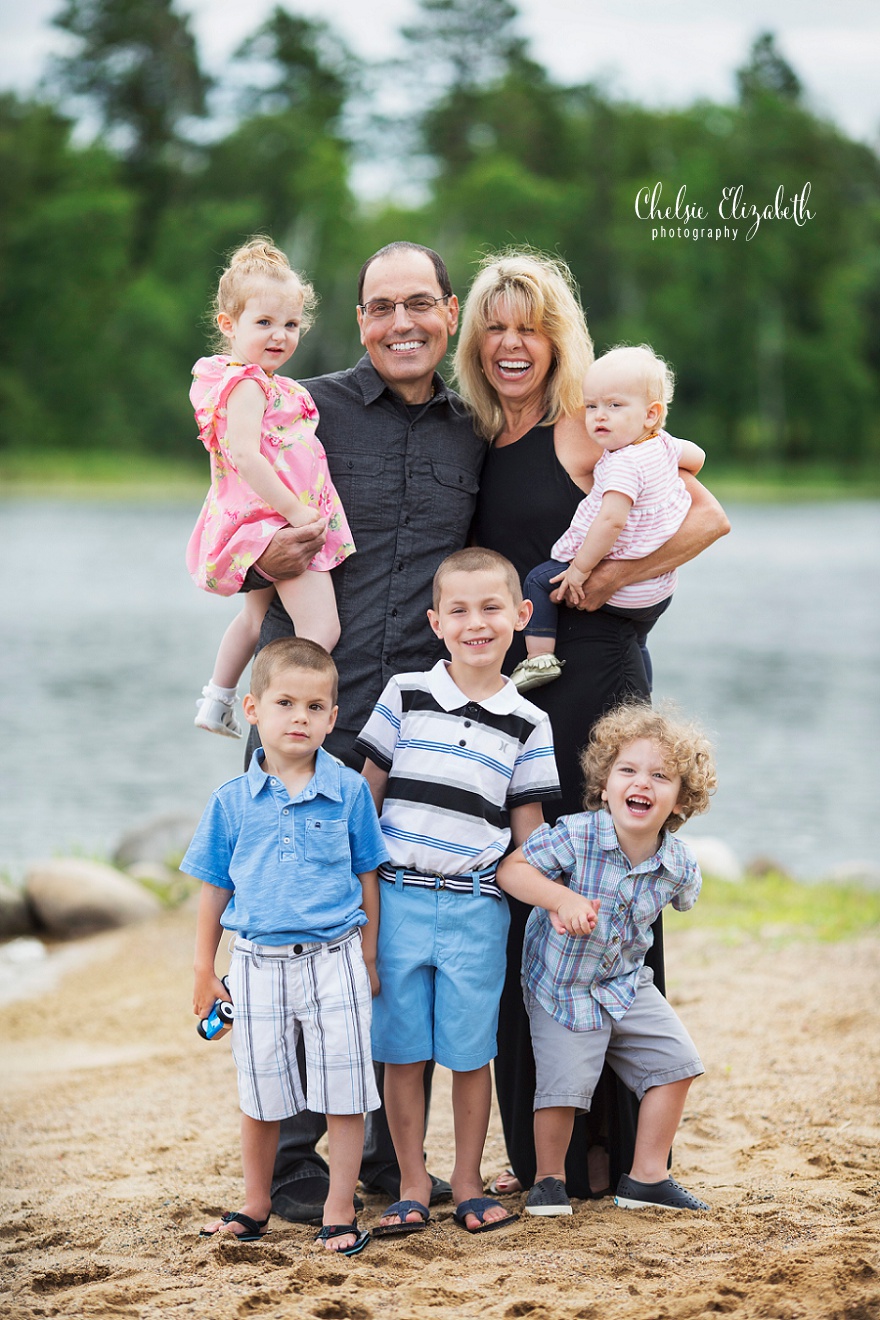 Clamshell_Beach_resort_Family_Photographer_Pequot_Lakes_MN_Chelsie_Elizabeth_Photography_0002
