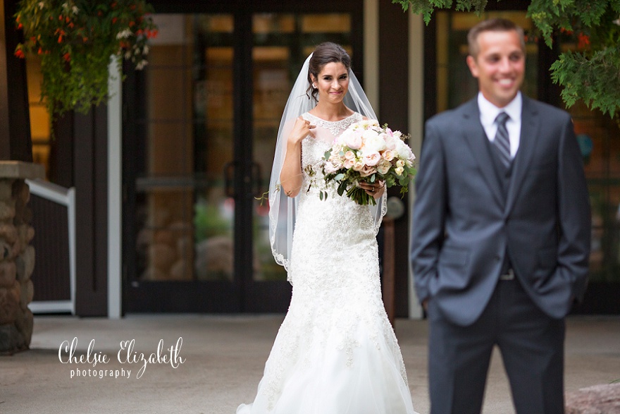 Grand_View_Lodge_Nisswa_MN_Wedding_Photographer_Chelsie_Elizabeth_Photography_0008