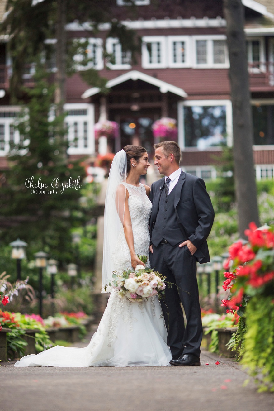 Grand_View_Lodge_Nisswa_MN_Wedding_Photographer_Chelsie_Elizabeth_Photography_0074